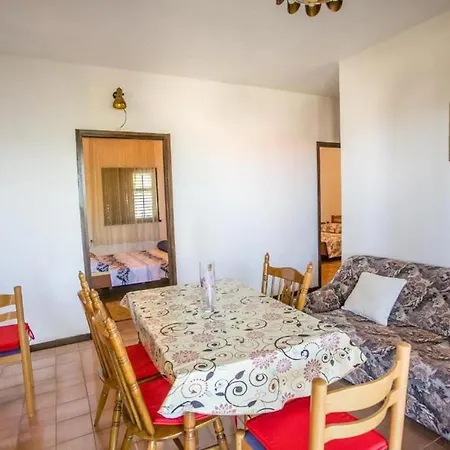 Apartament With Parking Space Nemira, - 21059 Omiš